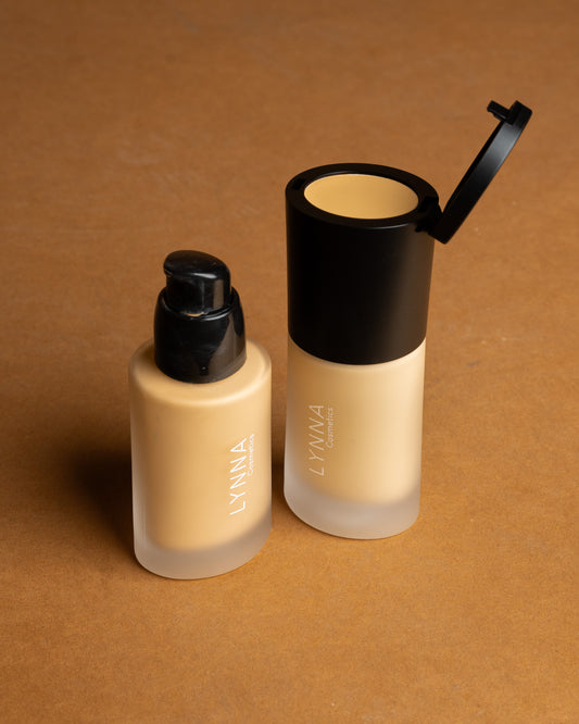 2 in 1 Full Coverage Foundation and Creamy Concealer Warn Tan